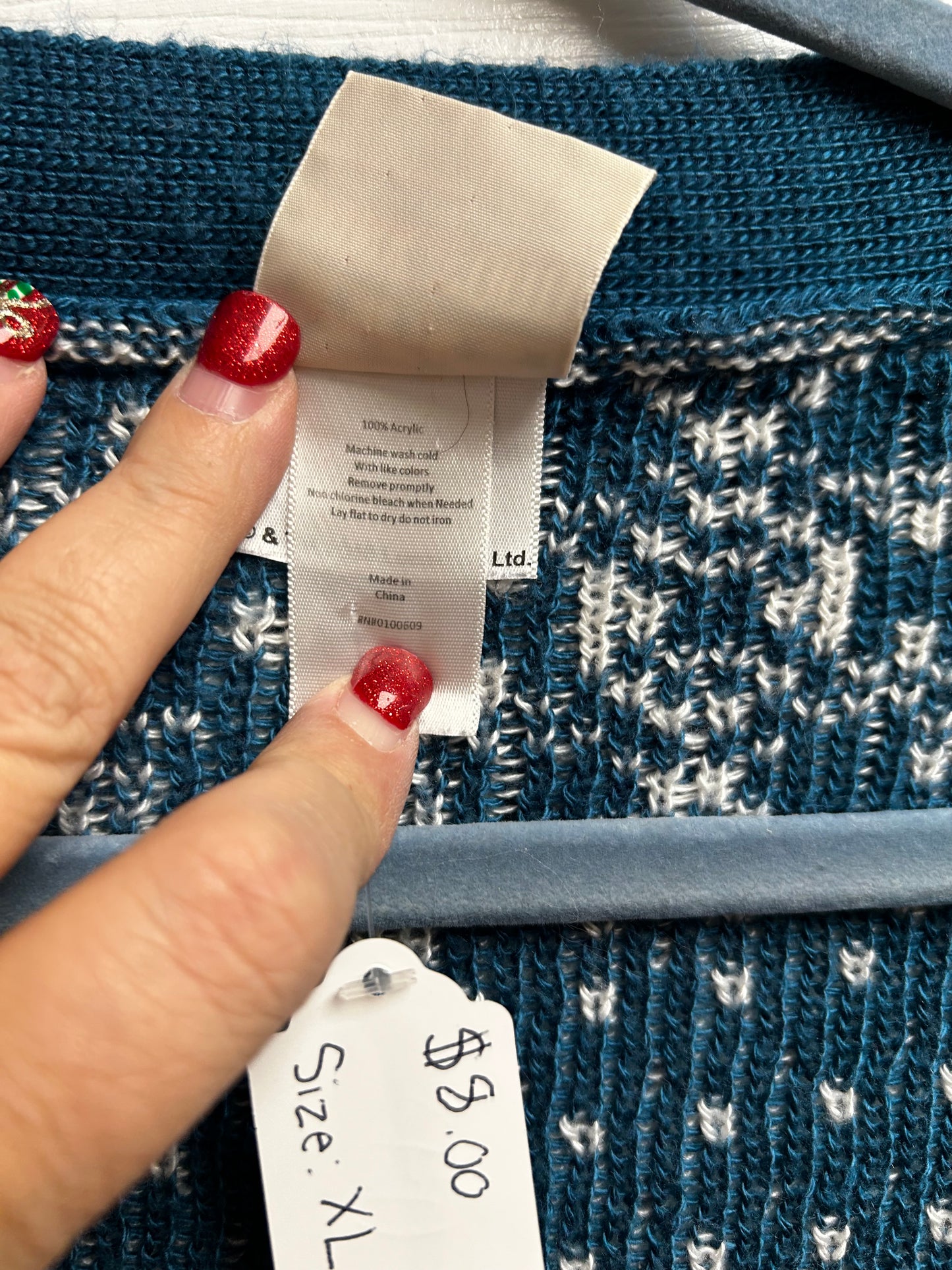 Junk Food Unique Sweater size XL