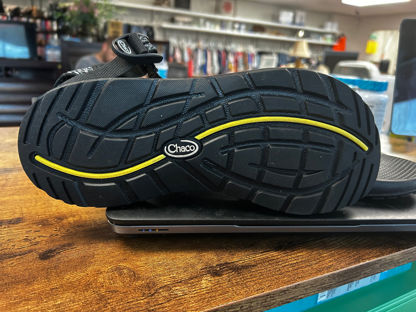 Chaco Size 9 Women’s Sandals Blk&White