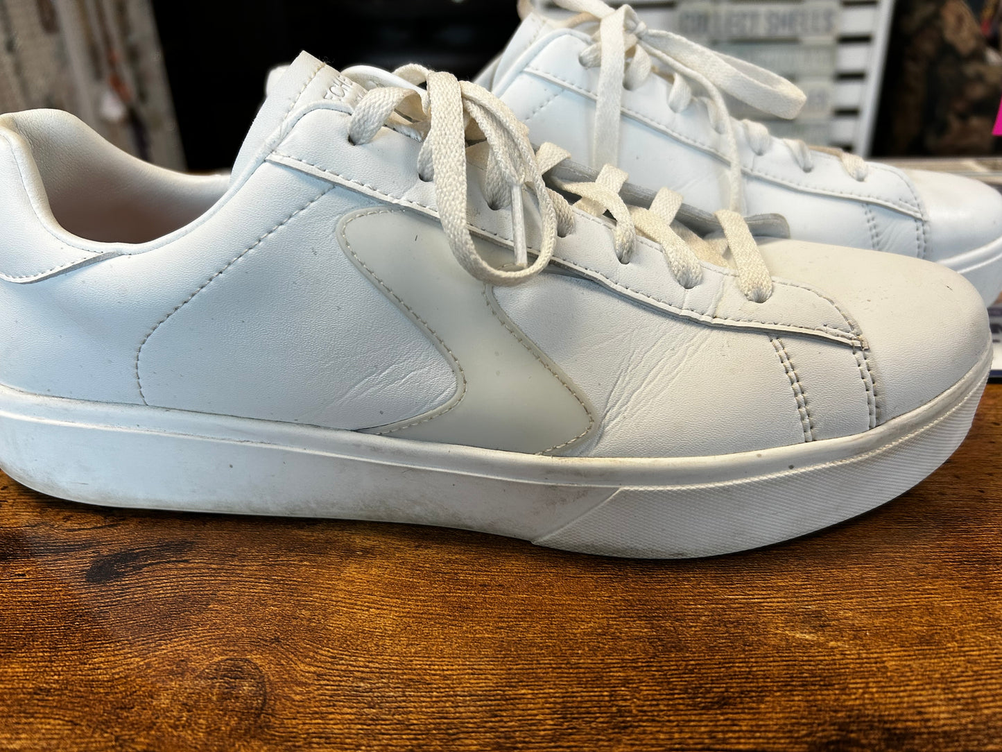 Sketchers Size 11W memory foam Tennis Shoes