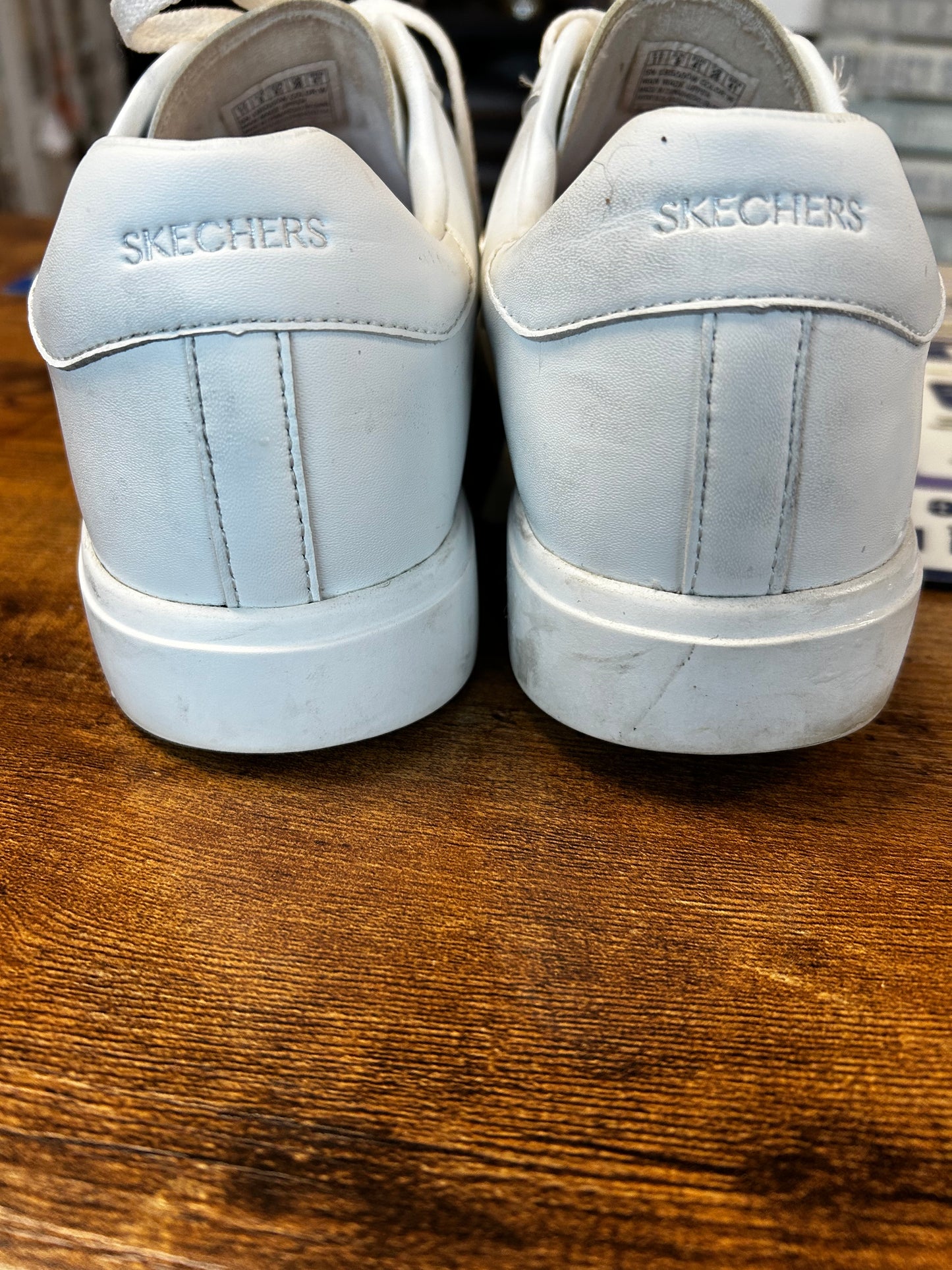 Sketchers Size 11W memory foam Tennis Shoes