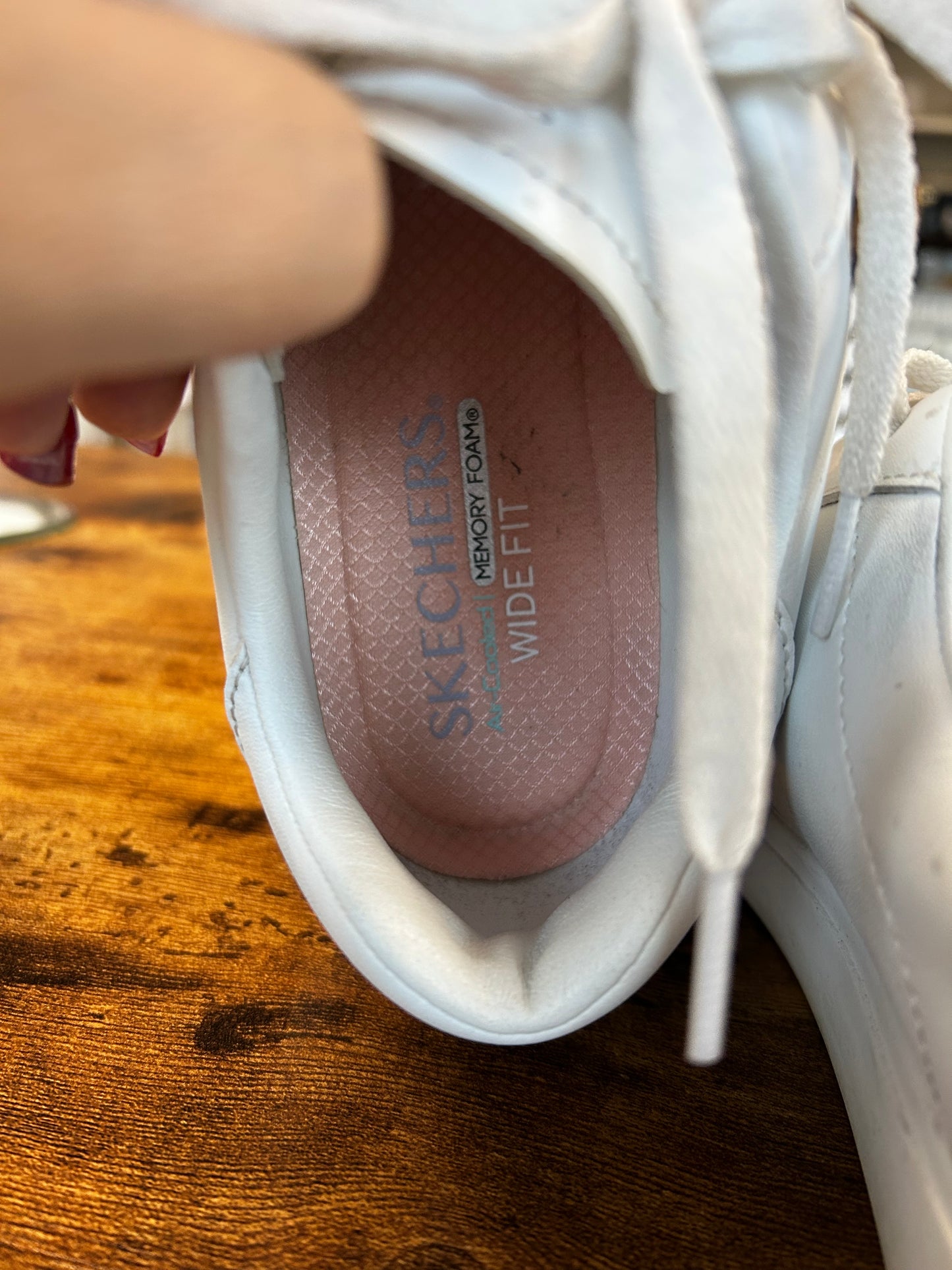 Sketchers Size 11W memory foam Tennis Shoes