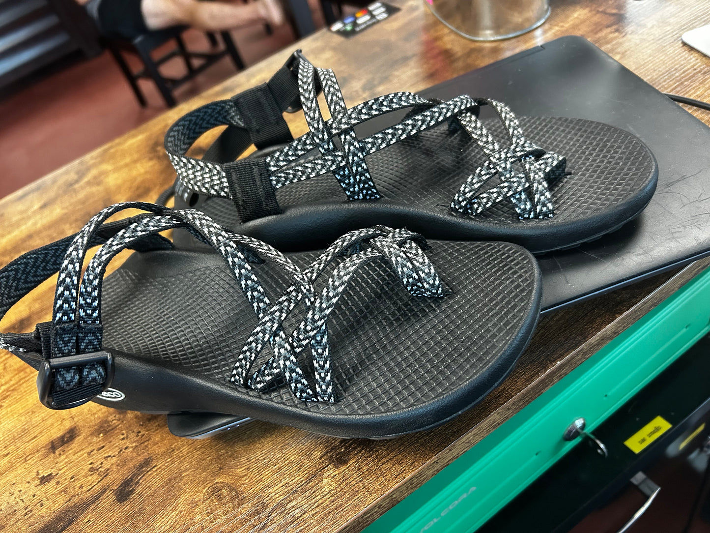 Chaco Size 9 Women’s Sandals Blk&White